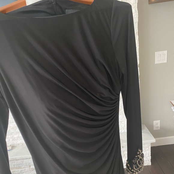 Adrianna papell black embellished gown size 4 - Picture 4 of 5